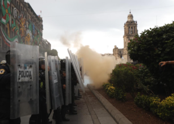 94 policias lesionados en marcha por el 2 de octubre